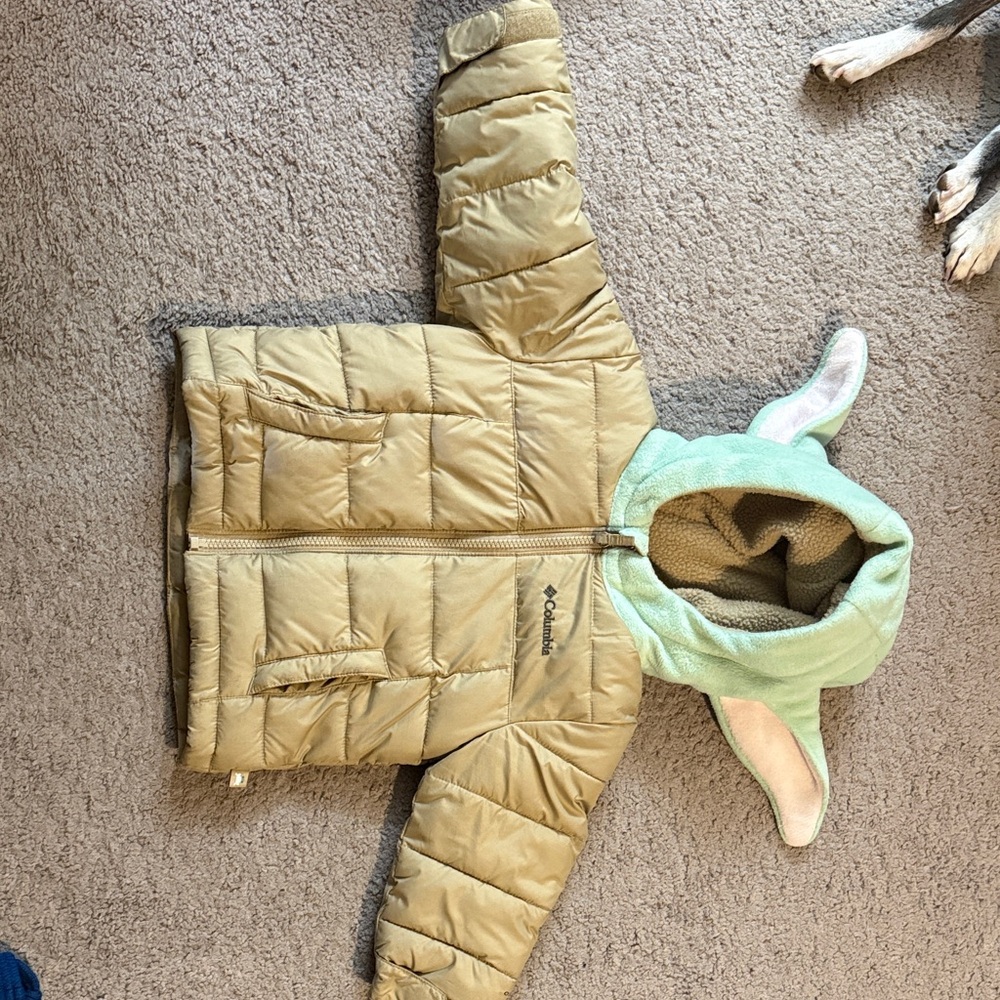 Columbia Beige Puffer Jacket with Mint Hood
